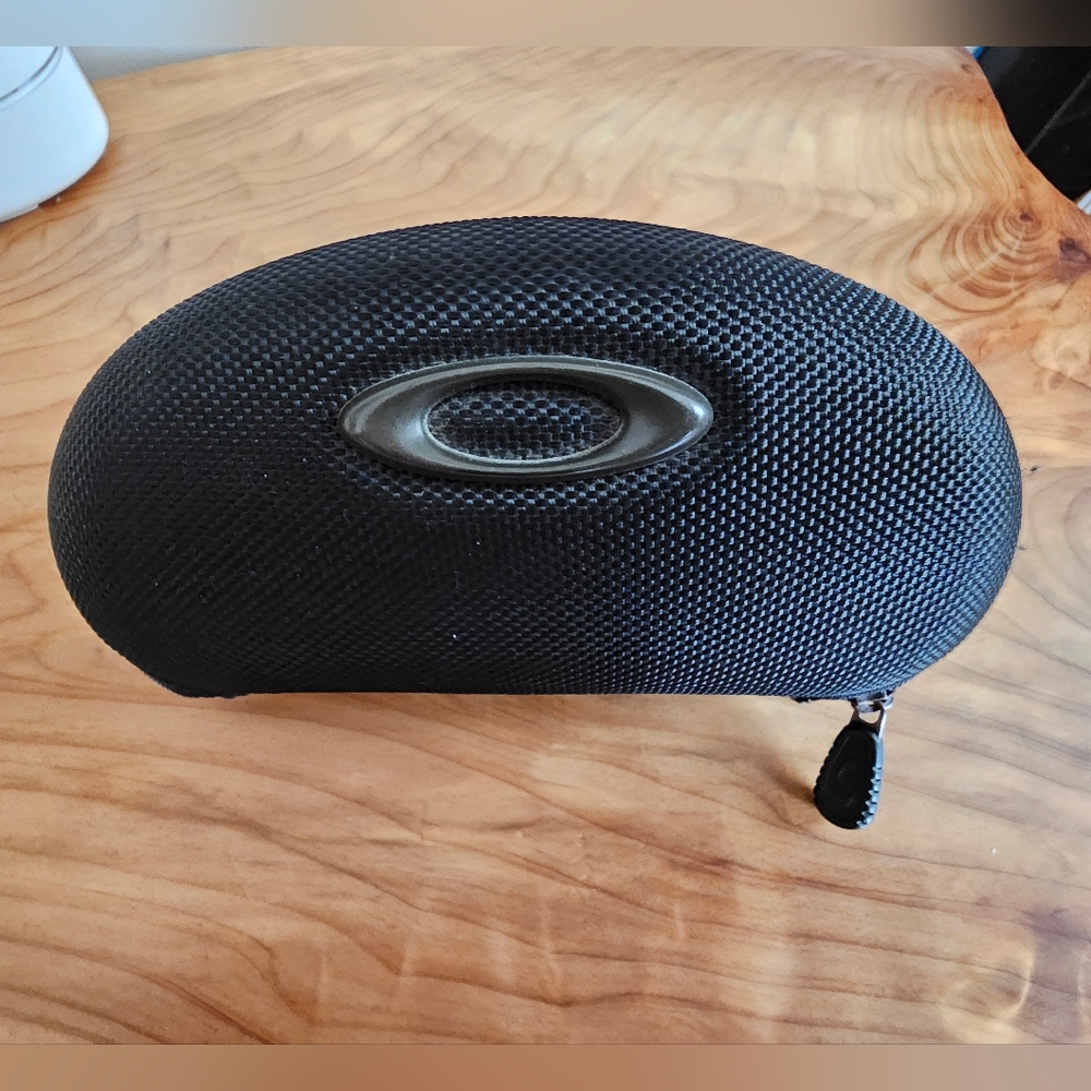 Oakley Airdrop Glasses With Case - Picture 3 of 11